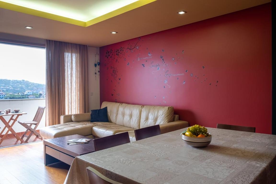 Apartmán Guestready - Serene Escape In Câmara de Lobos Exteriér fotografie