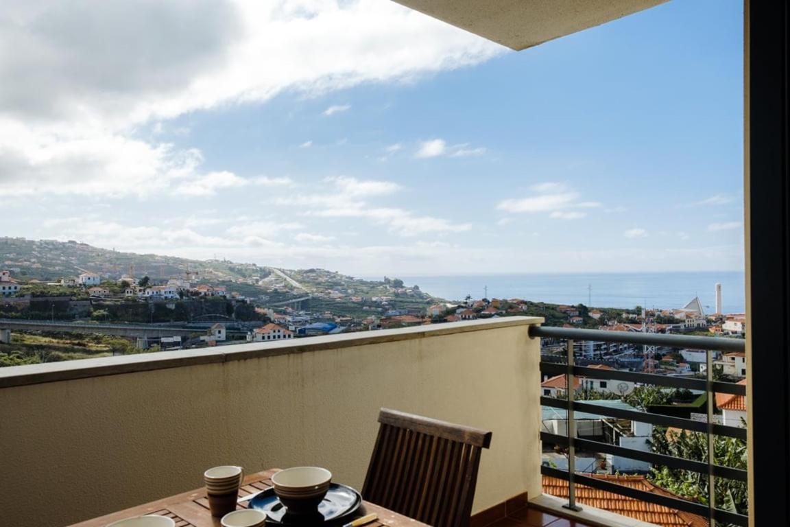 Apartmán Guestready - Serene Escape In Câmara de Lobos Exteriér fotografie