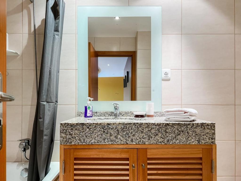 Apartmán Guestready - Serene Escape In Câmara de Lobos Exteriér fotografie